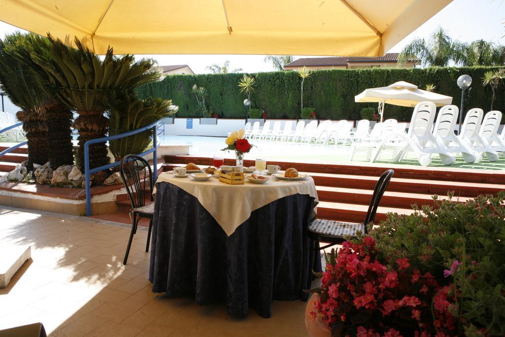 Hotel B&B Marina Capaccio Exterior foto